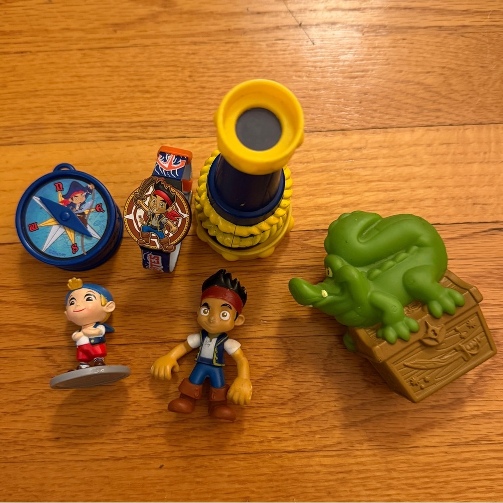 Jake and the Neverland Pirates Items